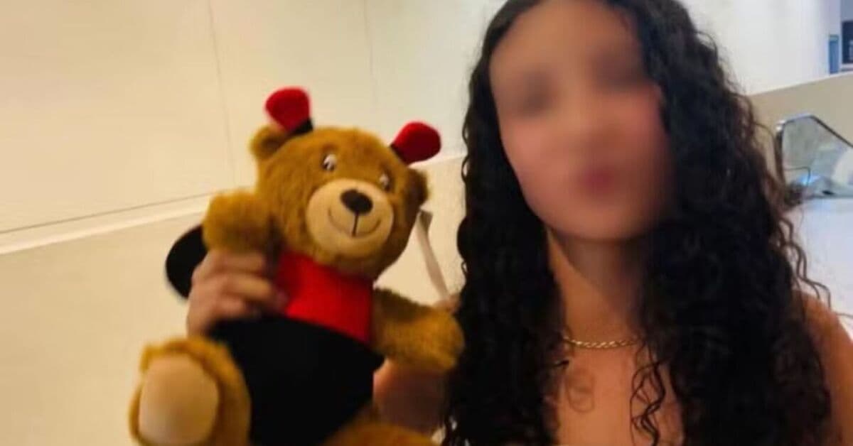 TRAGÉDIA NO MÉXICO: Adolescente de 14 Anos Morre Após Colocação de Silicone Sem Permissão do Pai