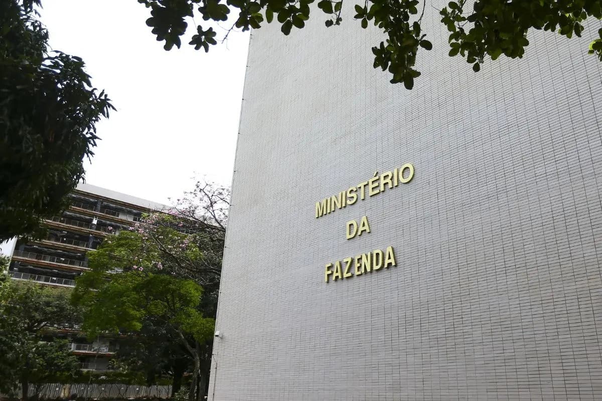 Ministério da Fazenda sinaliza revisão para cima na inflação de 2026 devido aos efeitos do El Niño