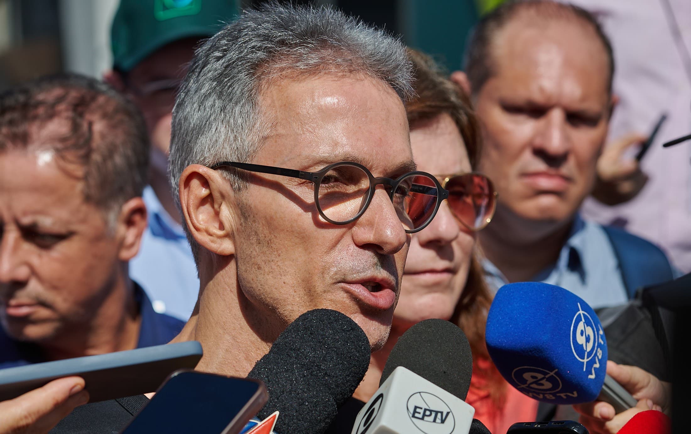 Romeu Zema intensifica críticas ao STF durante visita à Agrishow em São Paulo
