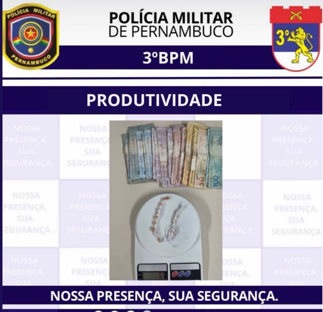 PM apreende crack e dinheiro em residência associada ao tráfico em Arcoverde
