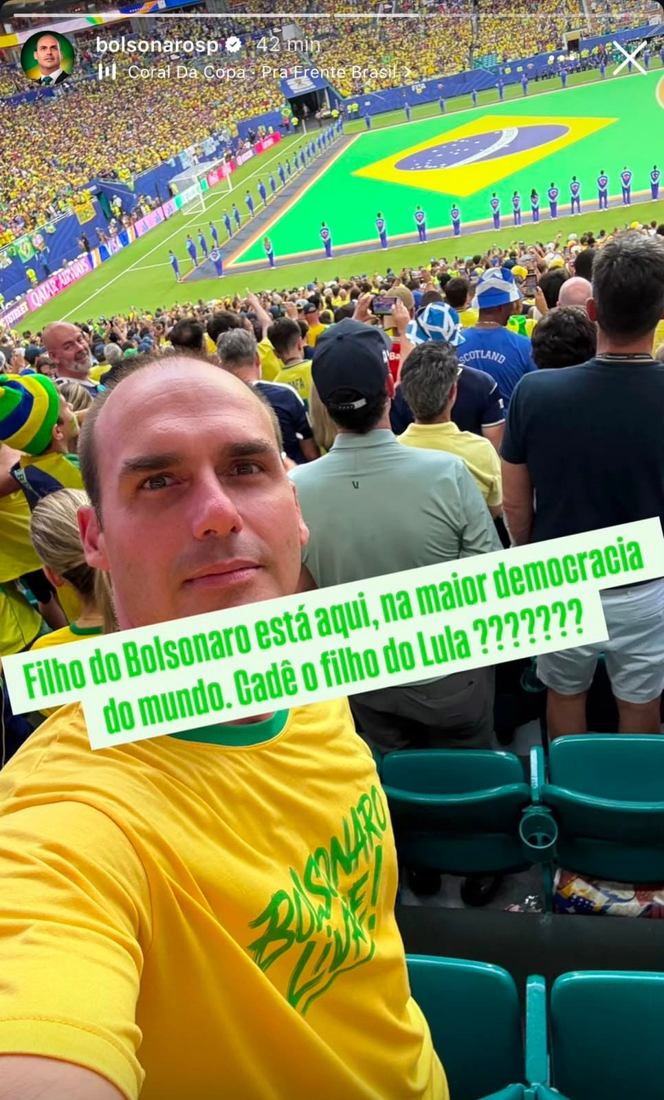 Eduardo Bolsonaro marca presença em estádio nos EUA enquanto enfrenta condenação judicial