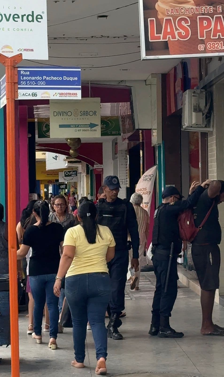 Guarda Municipal apreende faca durante abordagem no Centro de Arcoverde
