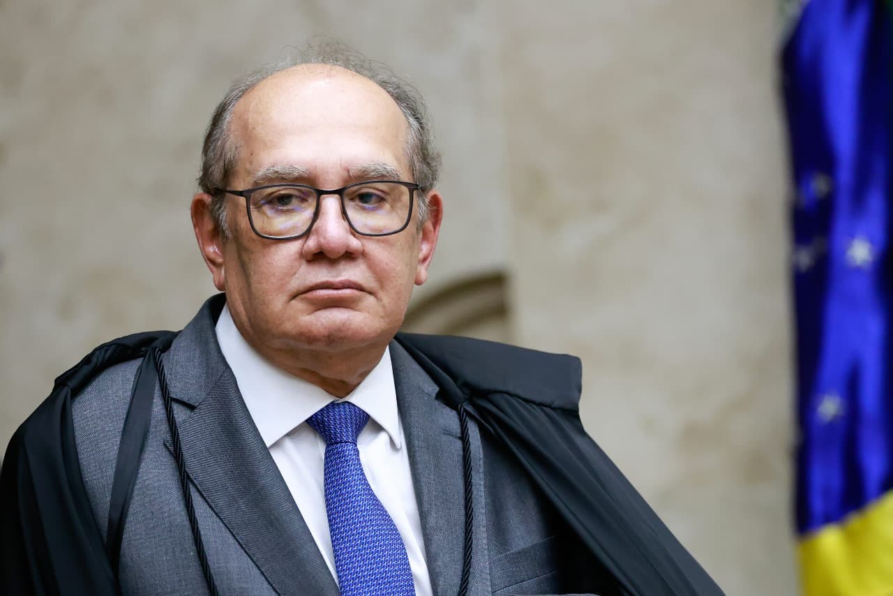 Gilmar Mendes restringe impeachment de ministros do STF à PGR